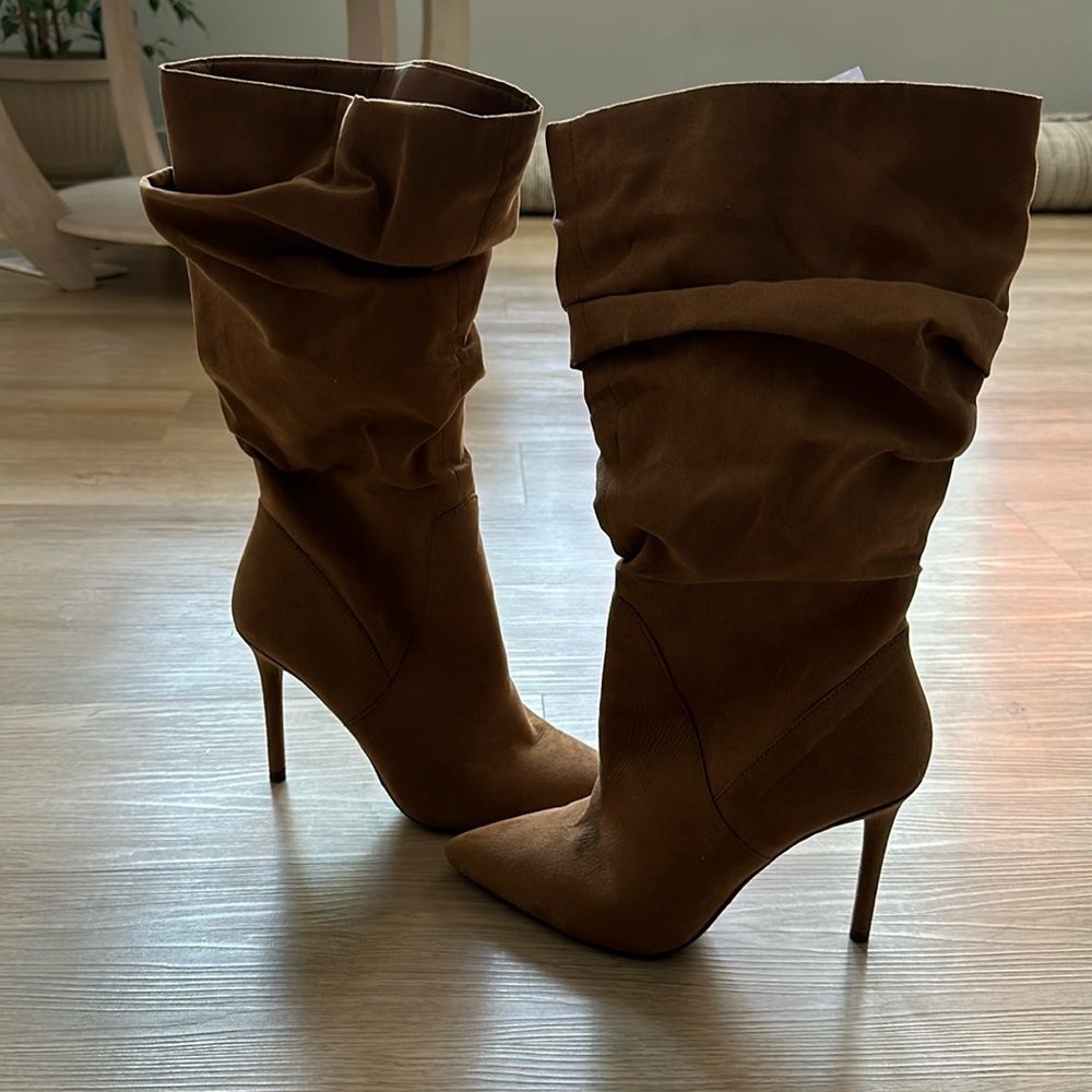 Slouch Suede 3in heels